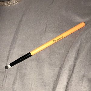 Eyeliner brush